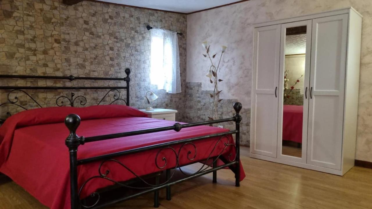 Apartment Trinacria *